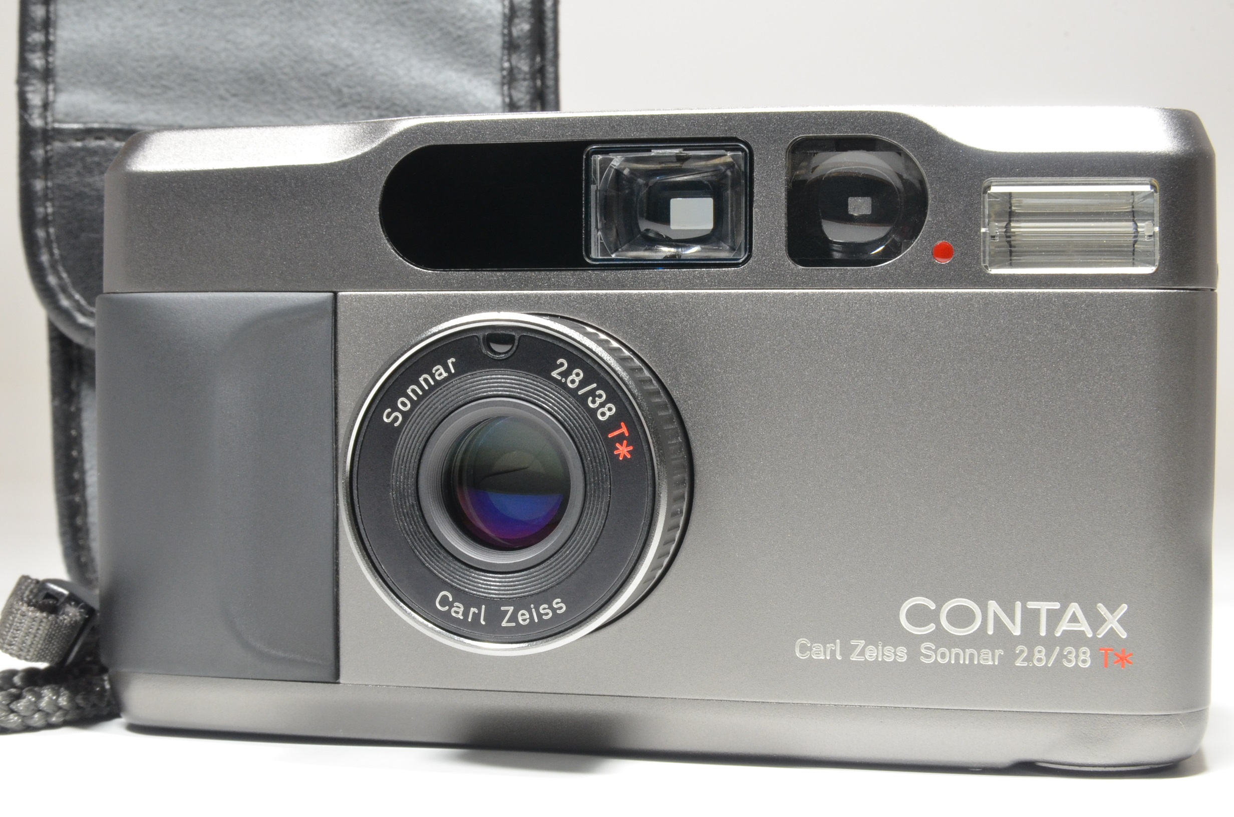 contax t2 titanium black point & shoot 35mm film camera