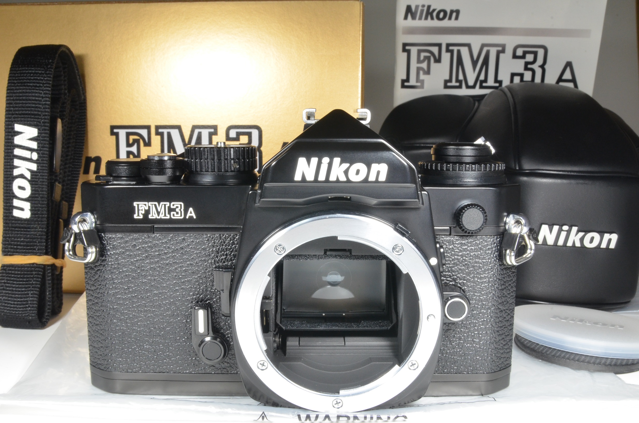 nikon fm3a 35mm film camera black cf-27   